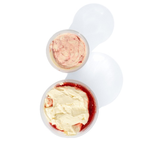 Large Strawberry Creamcheese